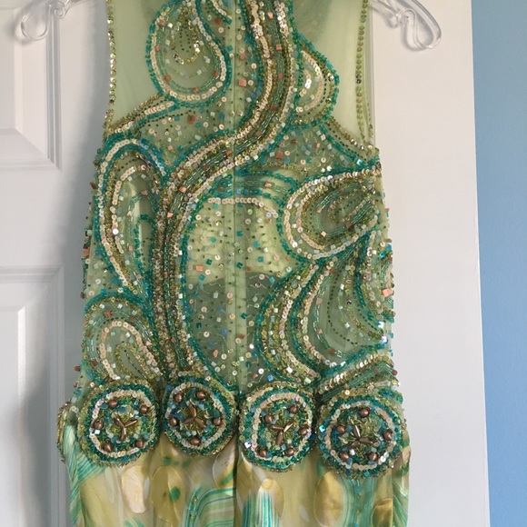 Evening dress - Picture 4 of 4